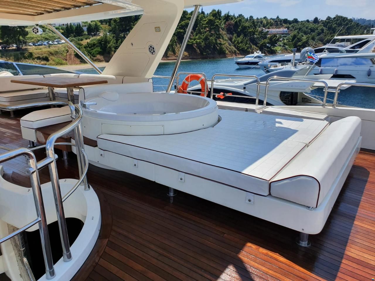 Azimut 78 Fly