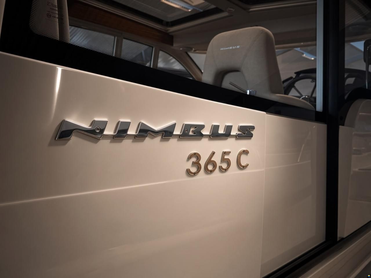 Nimbus 365 Coupe