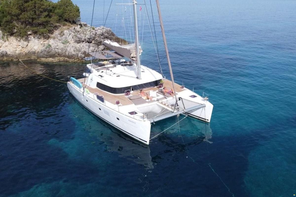 Lagoon 500