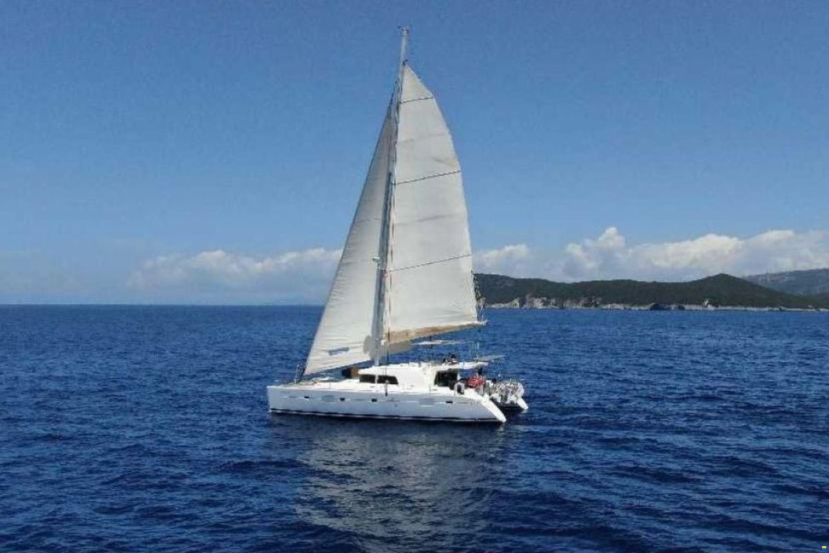 Lagoon 500