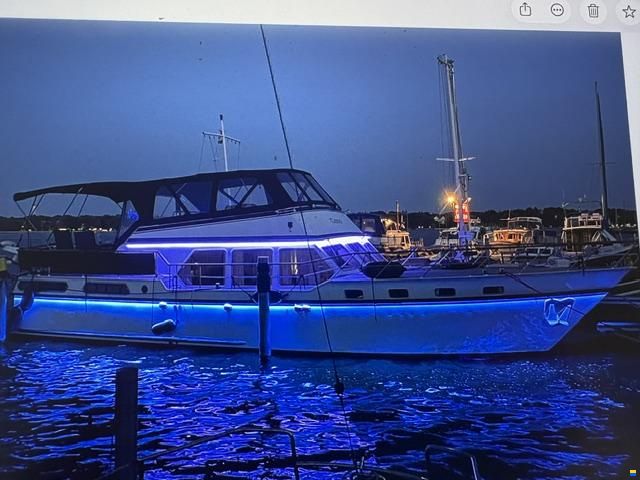 Valkkruiser Valk Flybridge