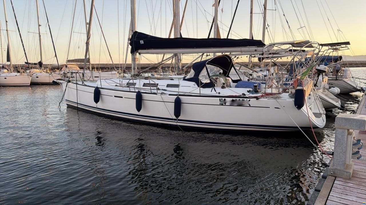 Dufour 44 Performance