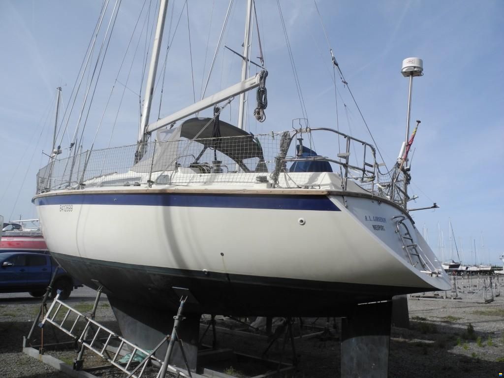 Westerly Falcon 35