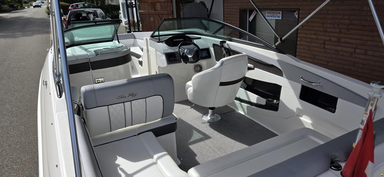 Sea Ray 240SD OB