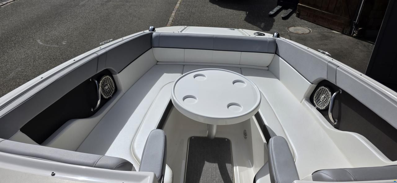 Sea Ray 240SD OB