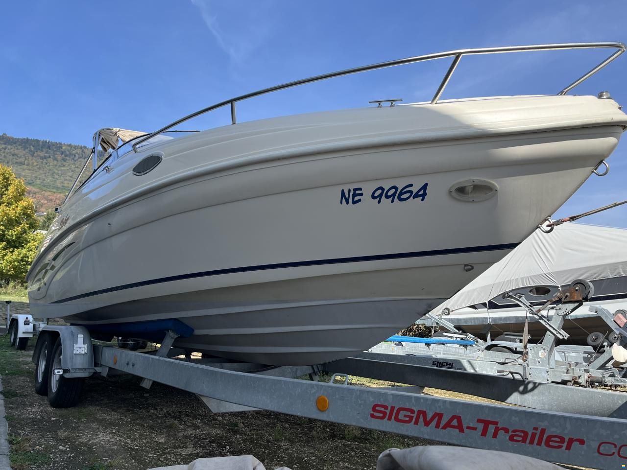 Rinker 232 CC
