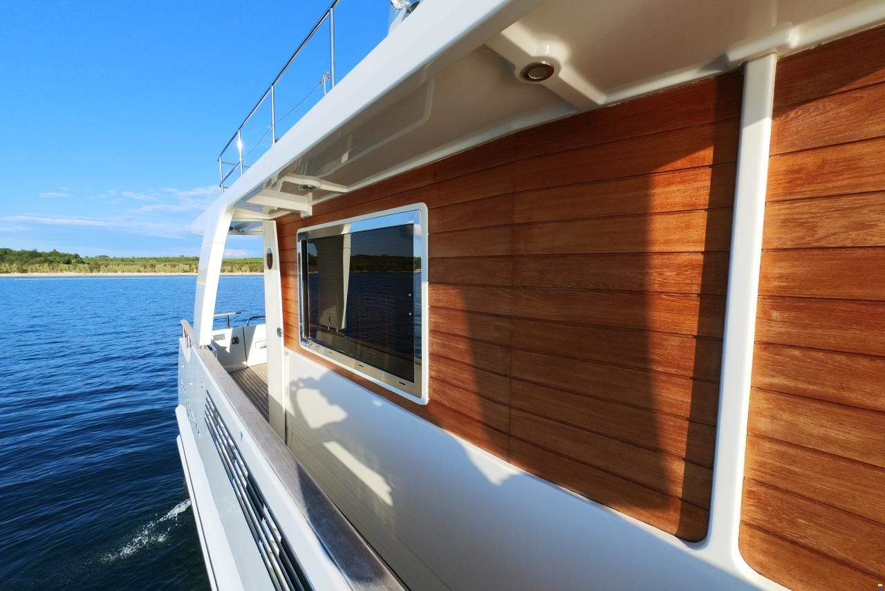 Beneteau Swift Trawler 52