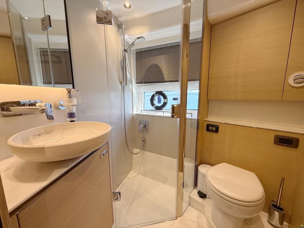 Princess V50