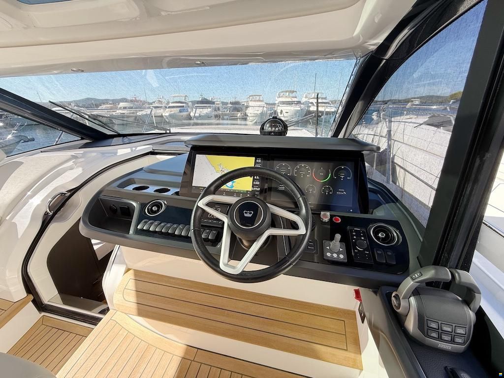 Princess V50