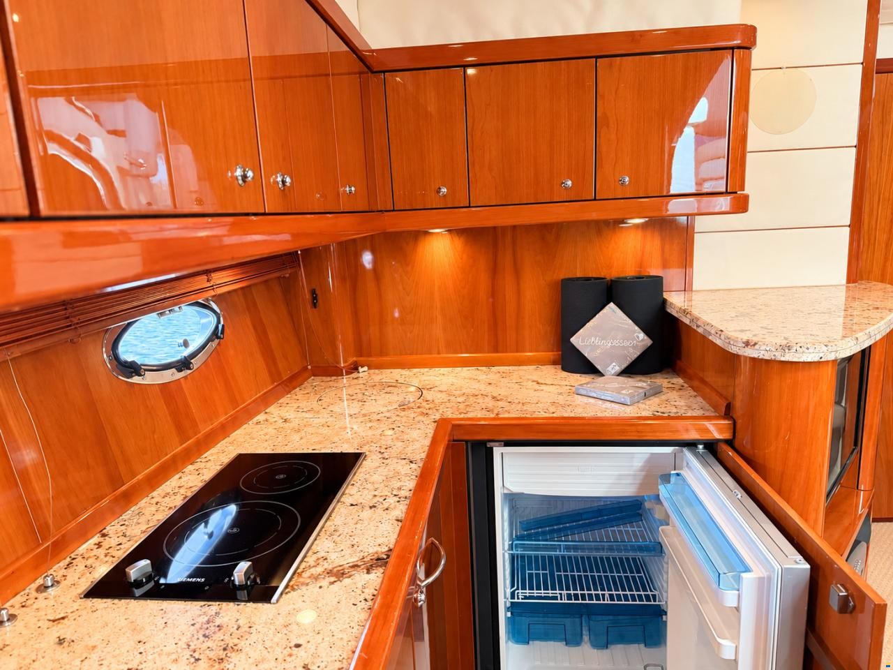 Sunseeker Portofino 47