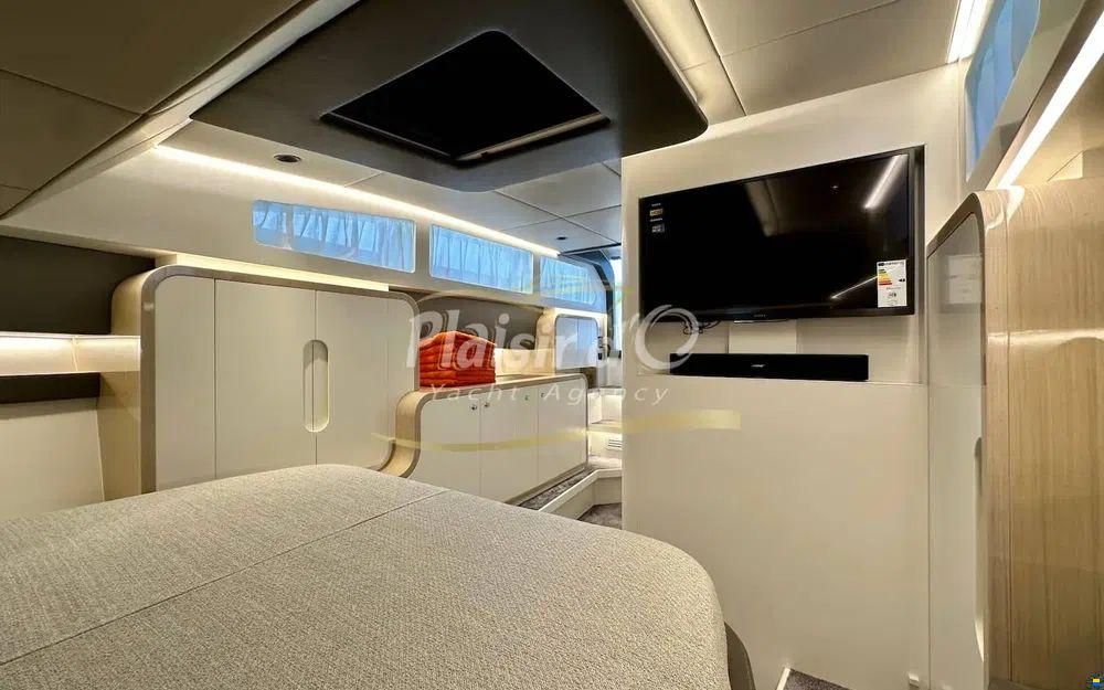 Canados Gladiator 493 Grand