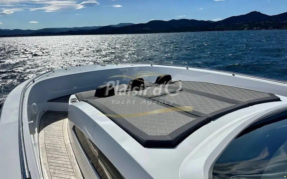 Canados Gladiator 493 Grand