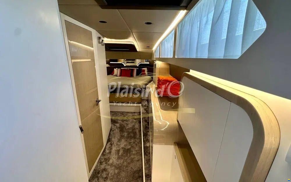 Canados Gladiator 493 Grand