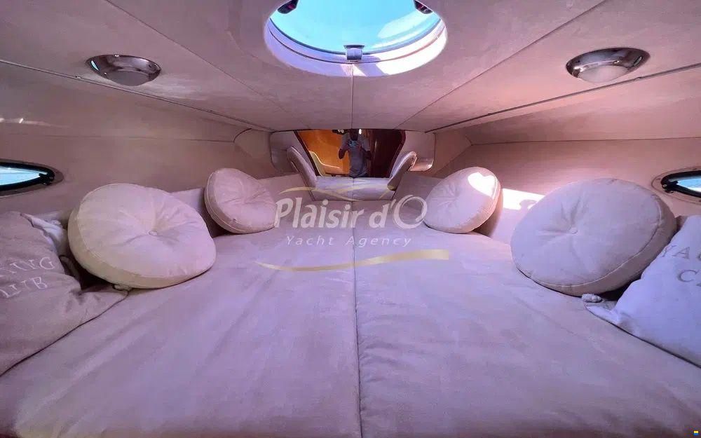 Offshore Marine Superclassic 40