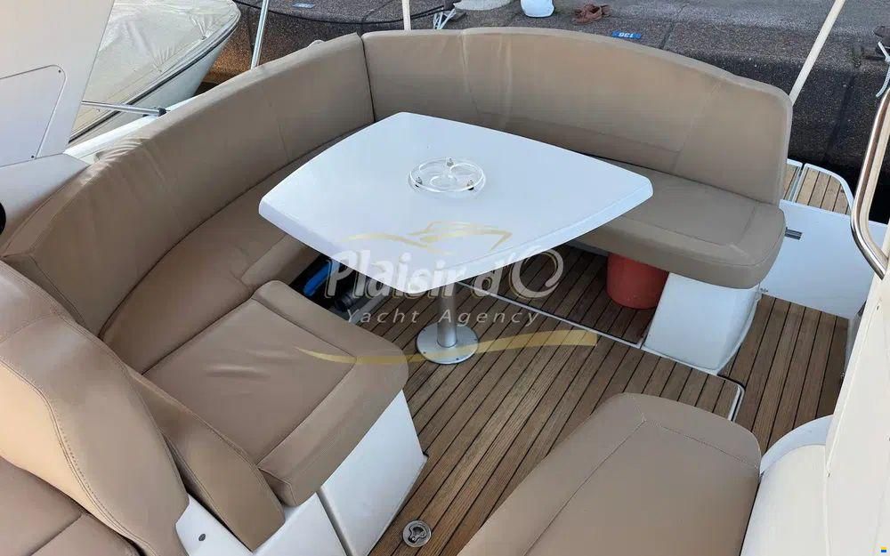 Jeanneau Leader 8