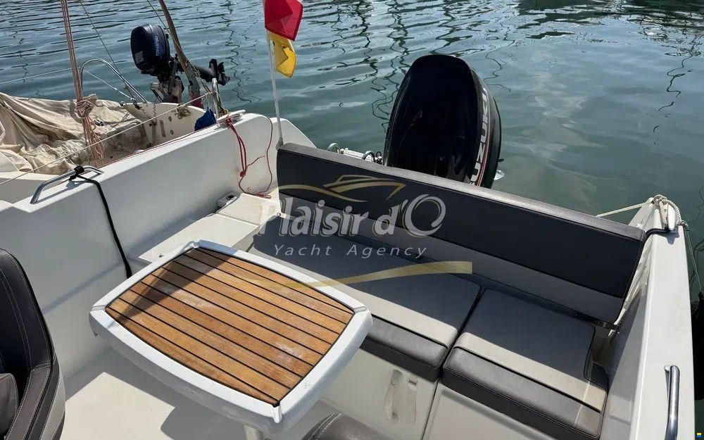 Jeanneau Cap Camarat 6.5 BR