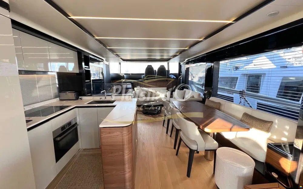 Absolute Navetta 64