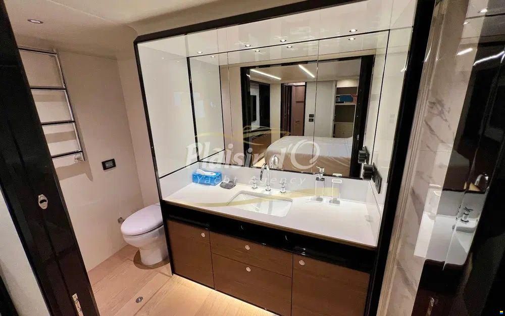 Absolute Navetta 64