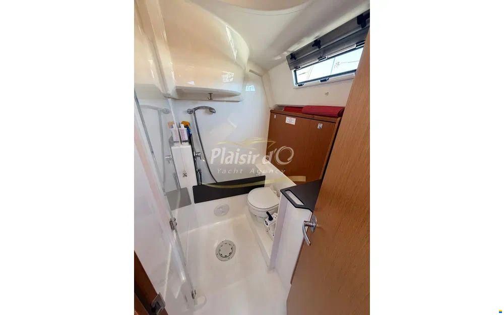 Bavaria Cruiser 37