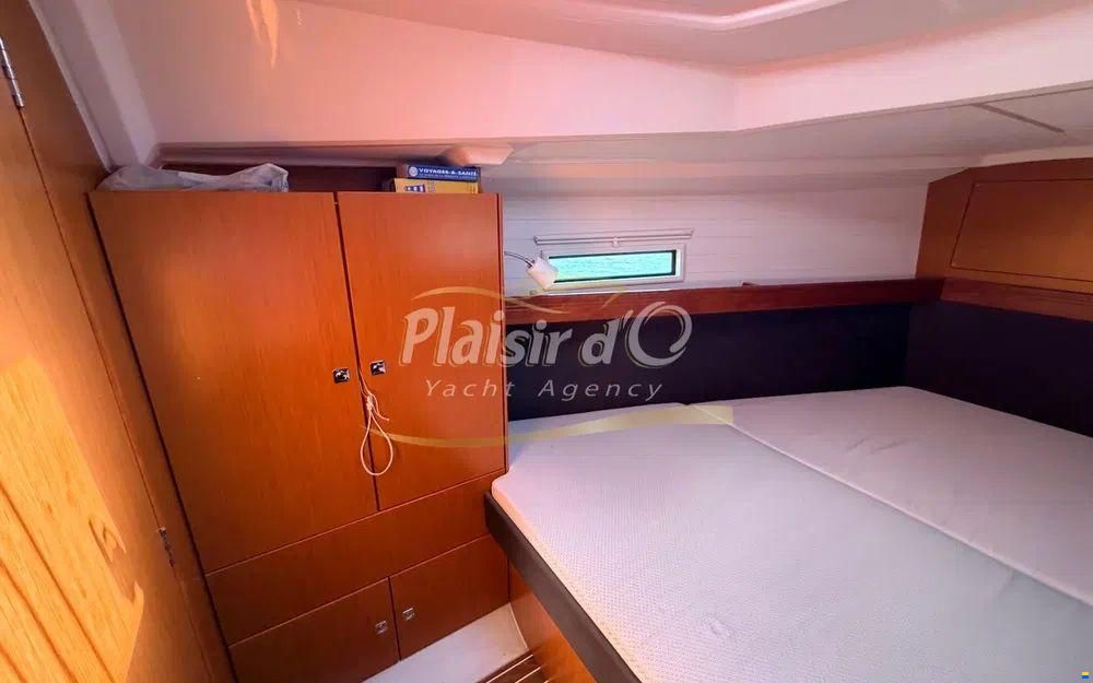 Bavaria Cruiser 37
