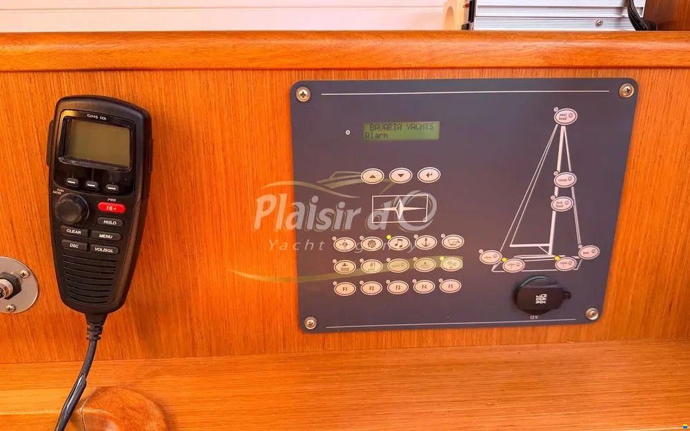 Bavaria Cruiser 37