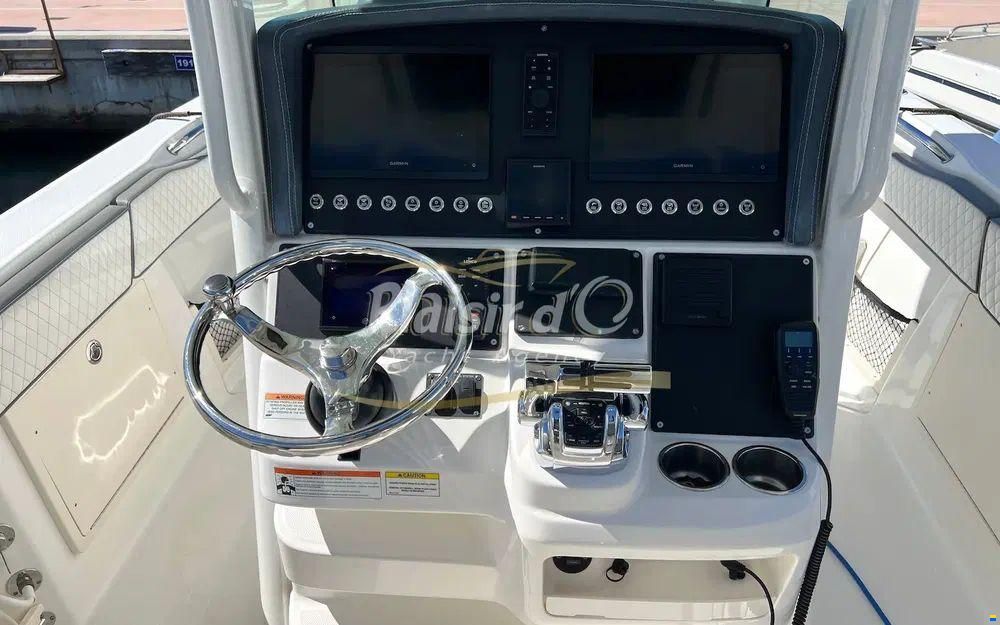 Boston Whaler 280 Outrage
