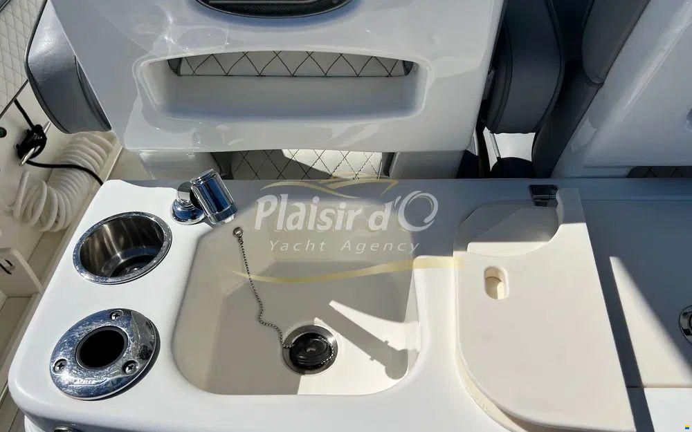 Boston Whaler 280 Outrage