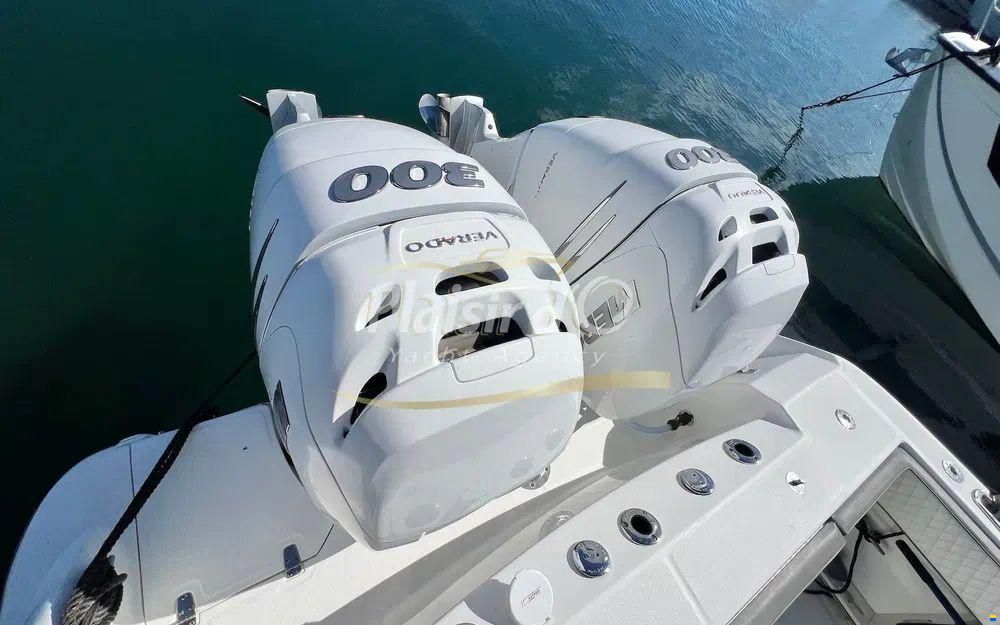Boston Whaler 280 Outrage