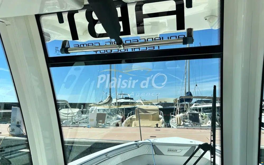 Boston Whaler 280 Outrage