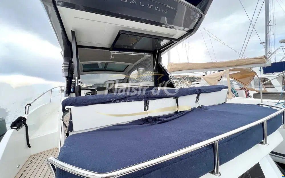Galeon 425 Hts