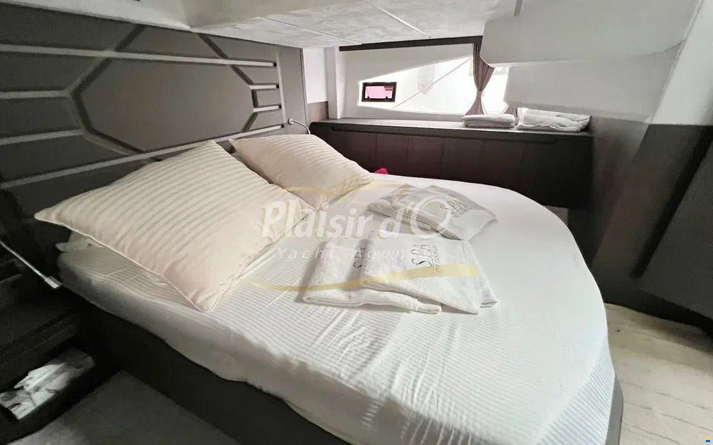 Galeon 425 Hts