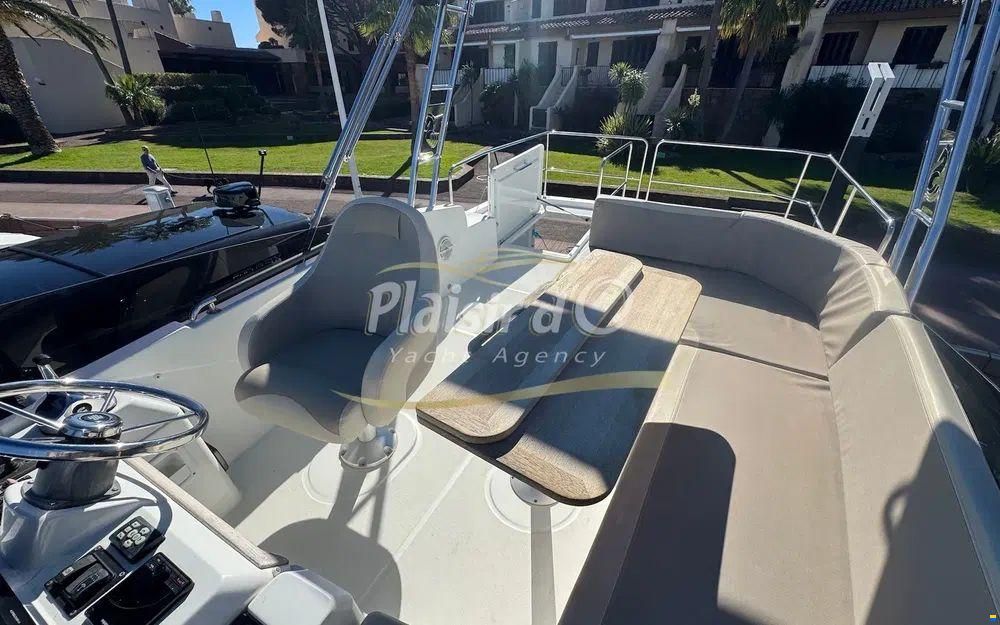 Beneteau Swift Trawler 35
