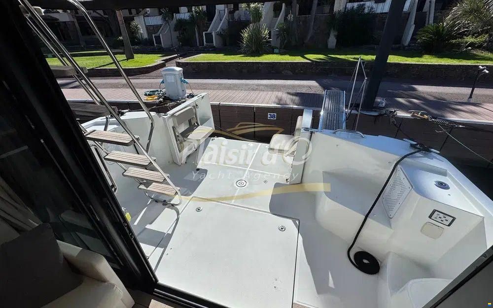 Beneteau Swift Trawler 35