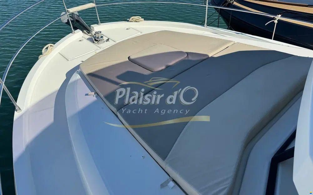 Beneteau Swift Trawler 35