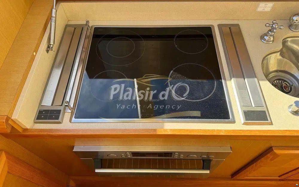 Mochi Dolphin 64