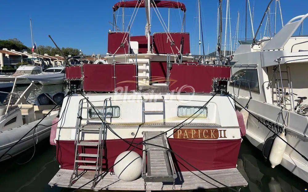 Grand Banks 42