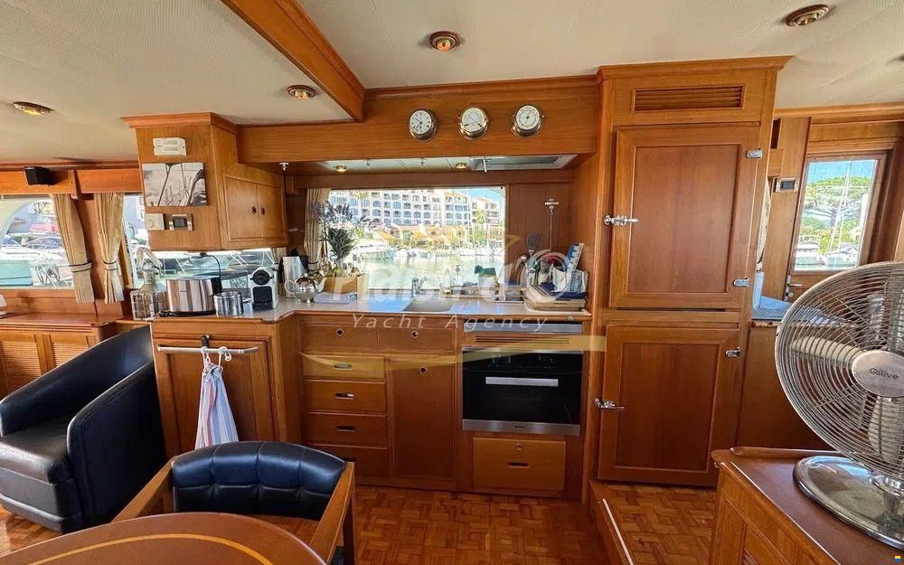 Grand Banks 52 Europa