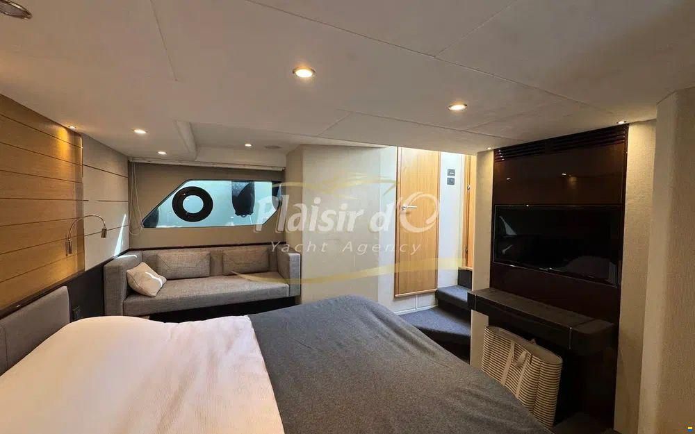 Princess V57