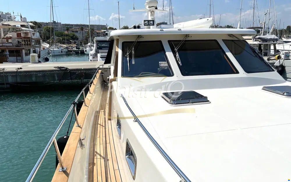 Hampton Yachts Alaska 17