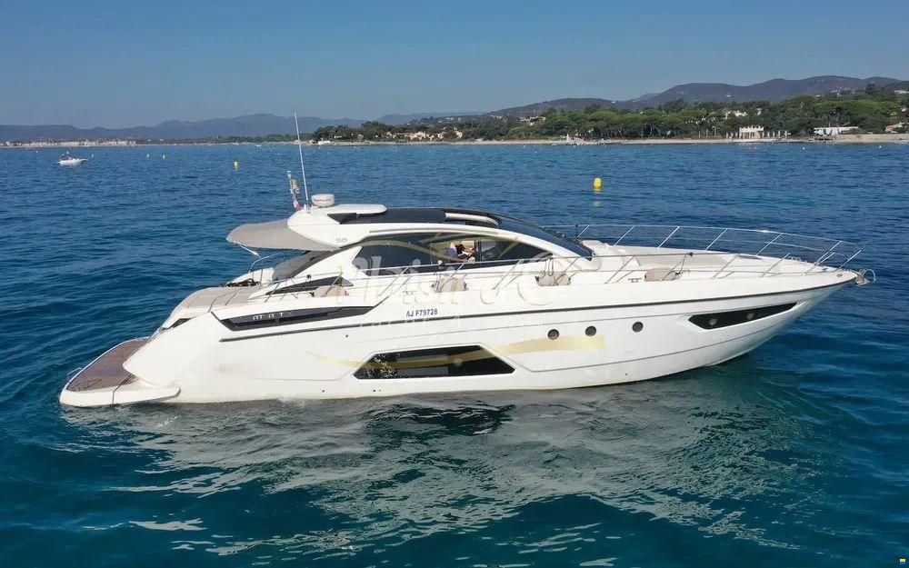 Azimut Atlantis 58