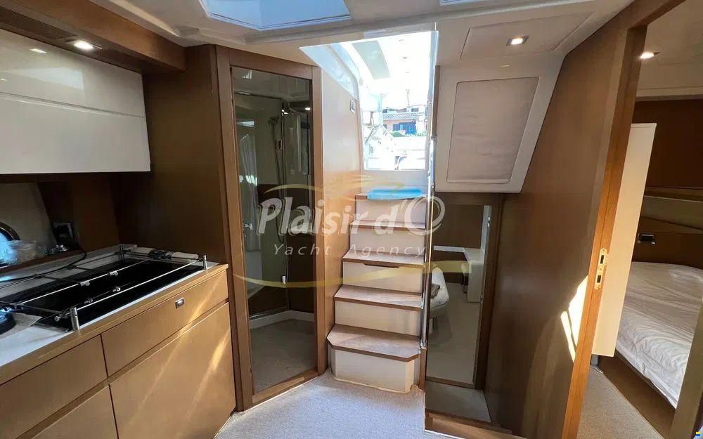 Azimut Atlantis 58
