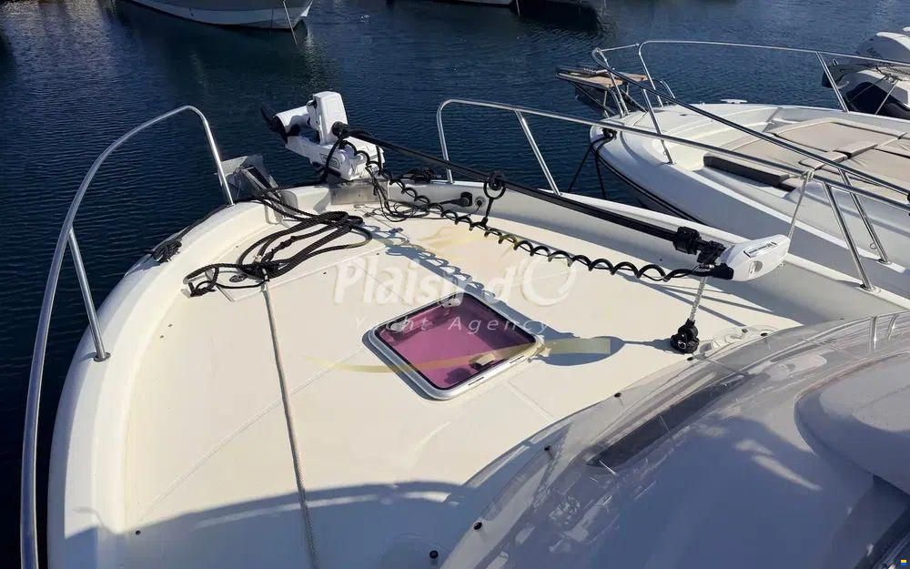 Jeanneau Cap Camarat 8.5 WA
