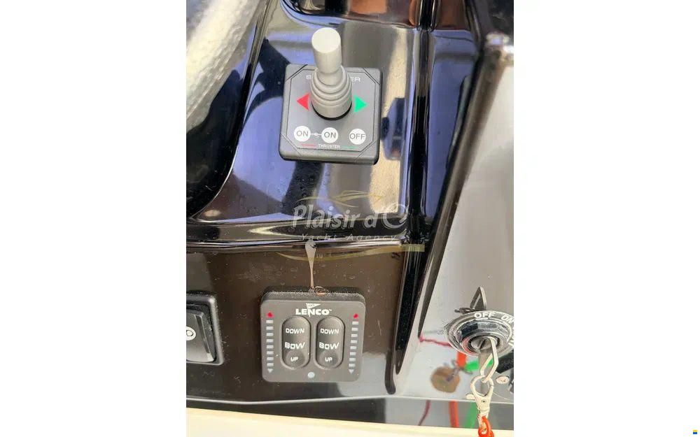 Jeanneau Merry Fisher 895