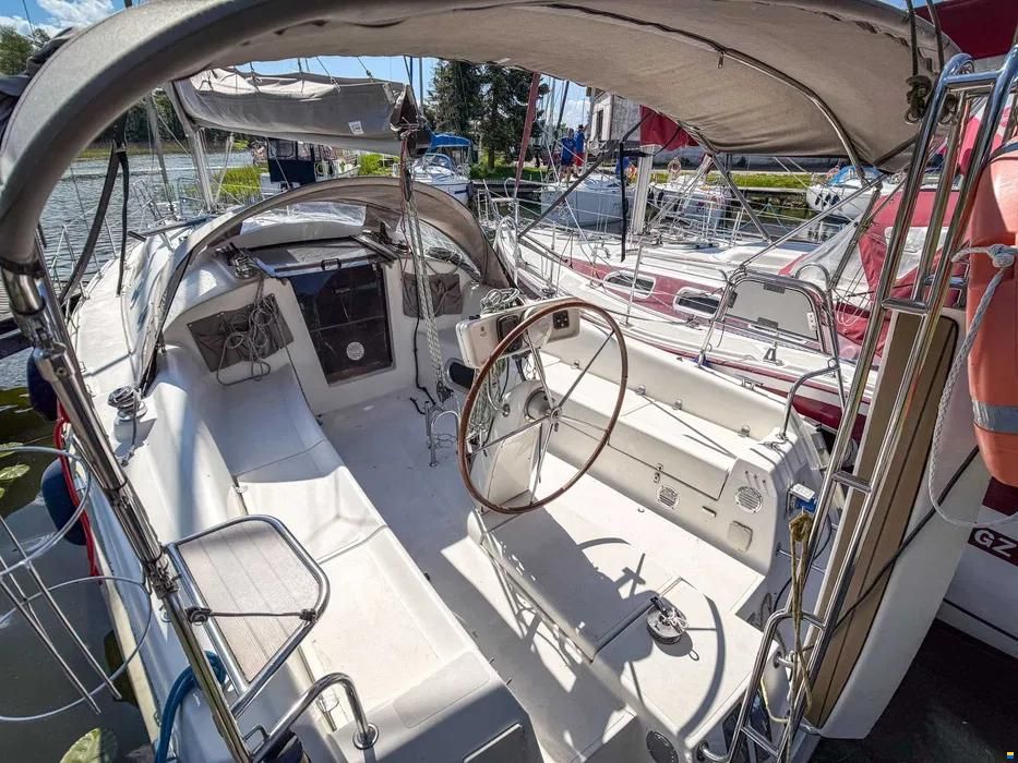 Maxus 33