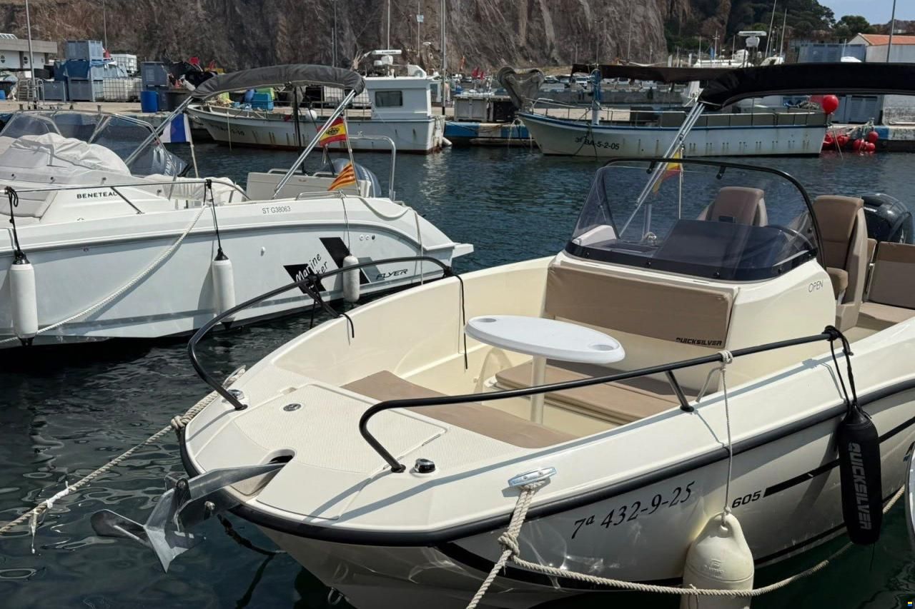 Quicksilver 605 Open