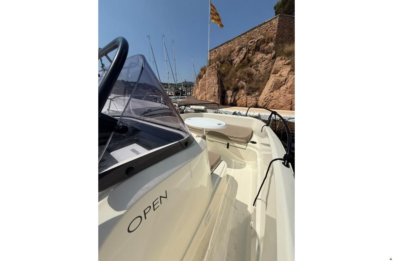 Quicksilver 605 Open