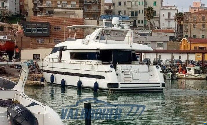 Sanlorenzo SL 82