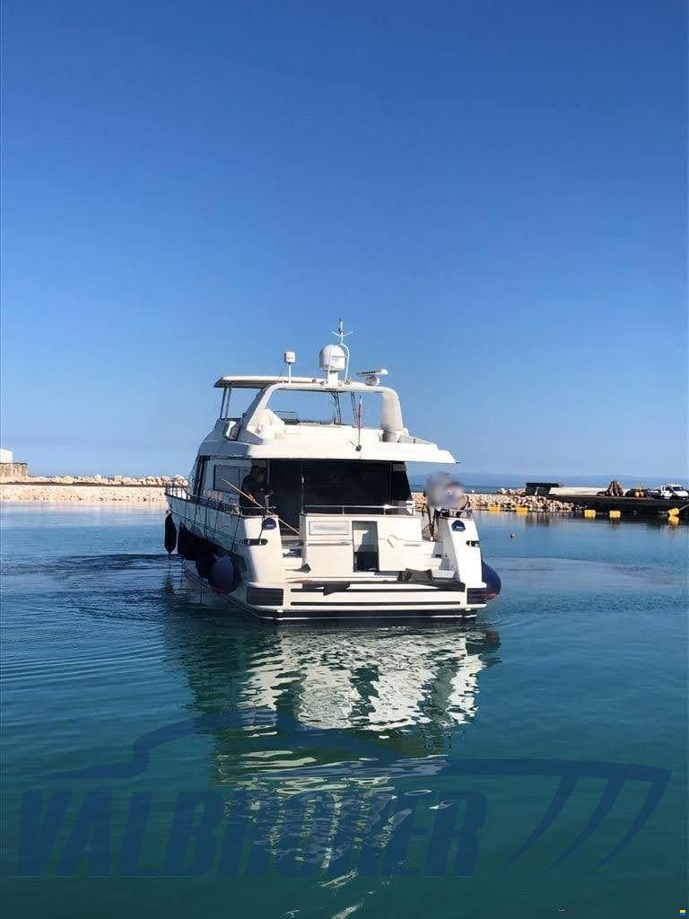 Sanlorenzo SL 82