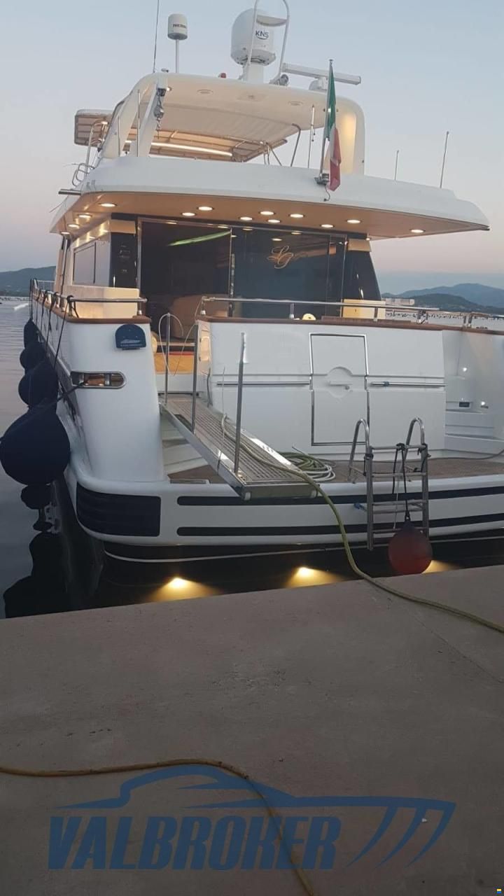 Sanlorenzo SL 82