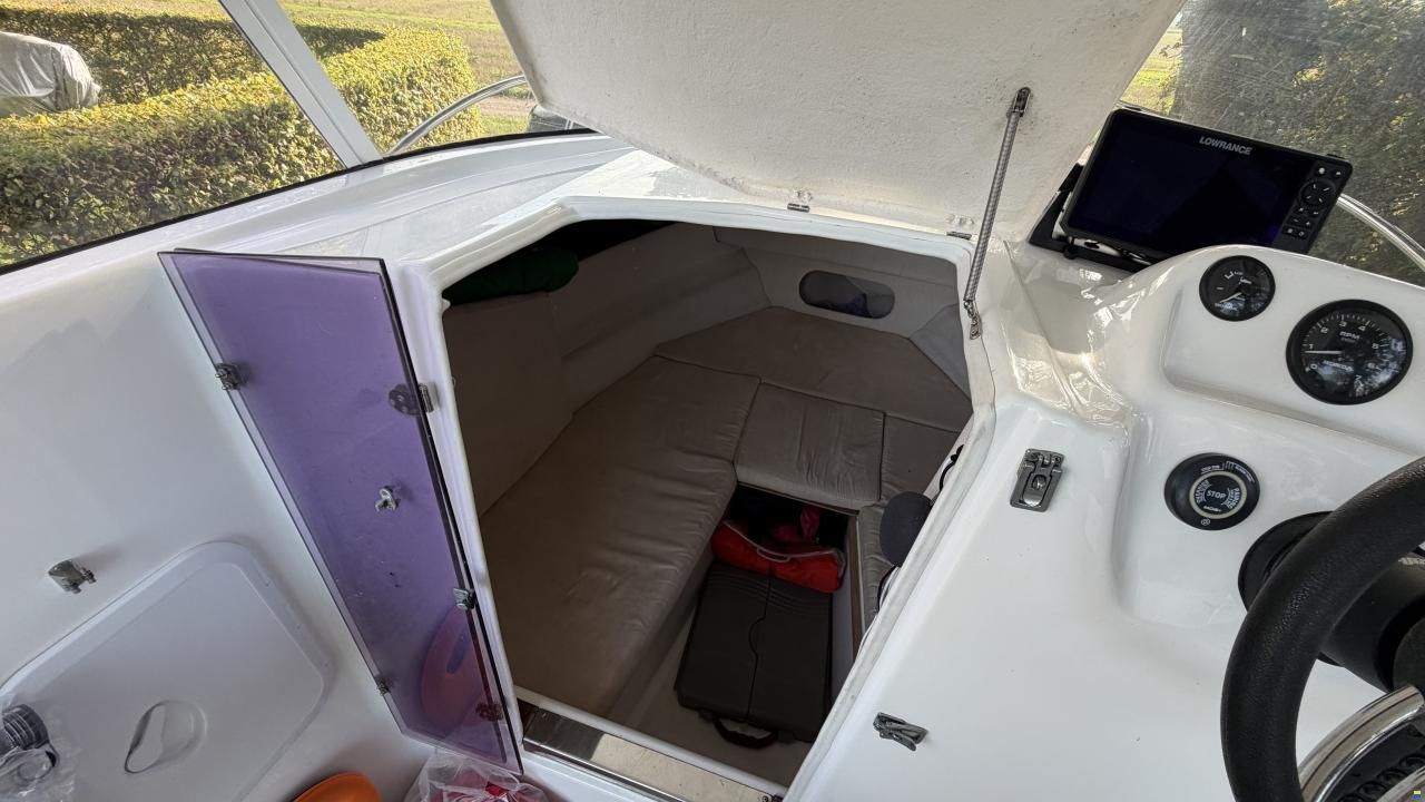 Scandica 550 pilothouse